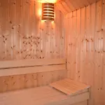 Villa Fuchsia - New Luxury 5* Beachside With Sauna - 4 Beds Ensuite - Spectacular Location Waterville