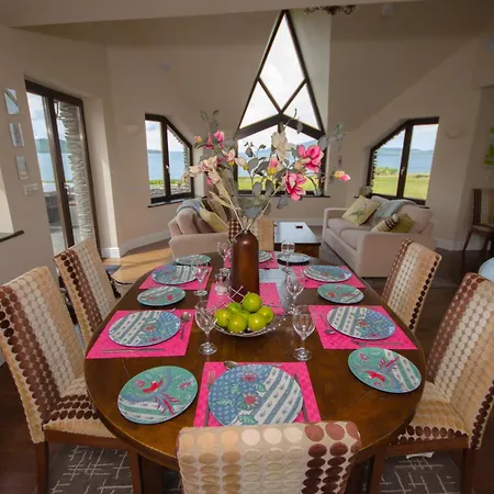 Fuchsia - New Luxury 5* Beachside With Sauna - 4 Beds Ensuite - Spectacular Location Villa *