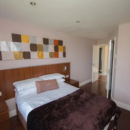 Βίλα Fuchsia - New Luxury 5* Beachside With Sauna - 4 Beds Ensuite - Spectacular Location