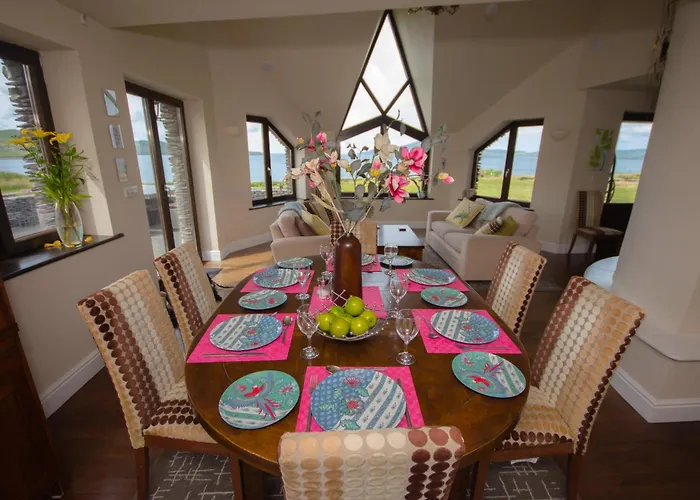 Fuchsia - New Luxury 5* Beachside With Sauna - 4 Beds Ensuite - Spectacular Location Villa *