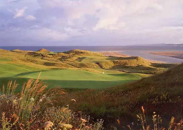 Fuchsia - New Luxury 5* Beachside With Sauna - 4 Beds Ensuite - Spectacular Location Villa Waterville